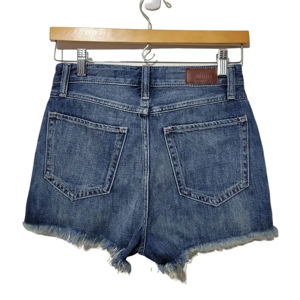 Hollister lace up